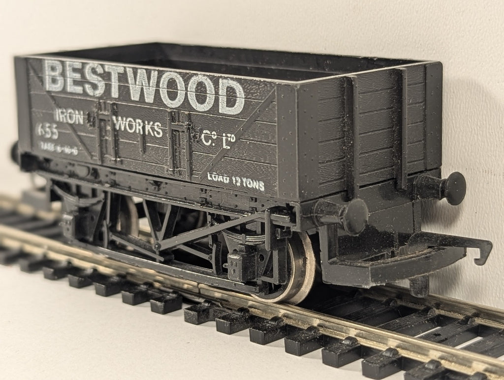 Hornby OO Gauge Bestwood 5 Plank Wagon Goods Wagon 655 Bestwood Iron Works R.096