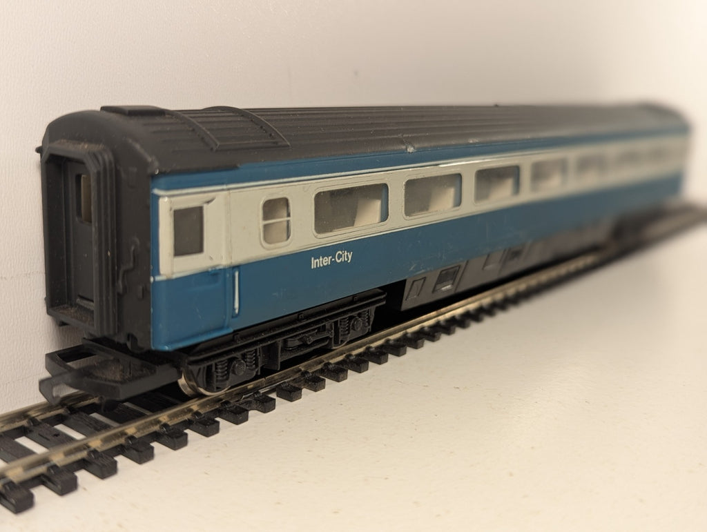 Hornby OO Gauge BR Mk3 Open Second (TSO) Coach Passenger Coach