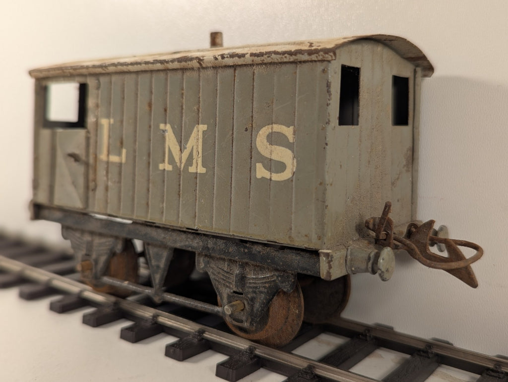 Hornby O Gauge LMS Brake Van