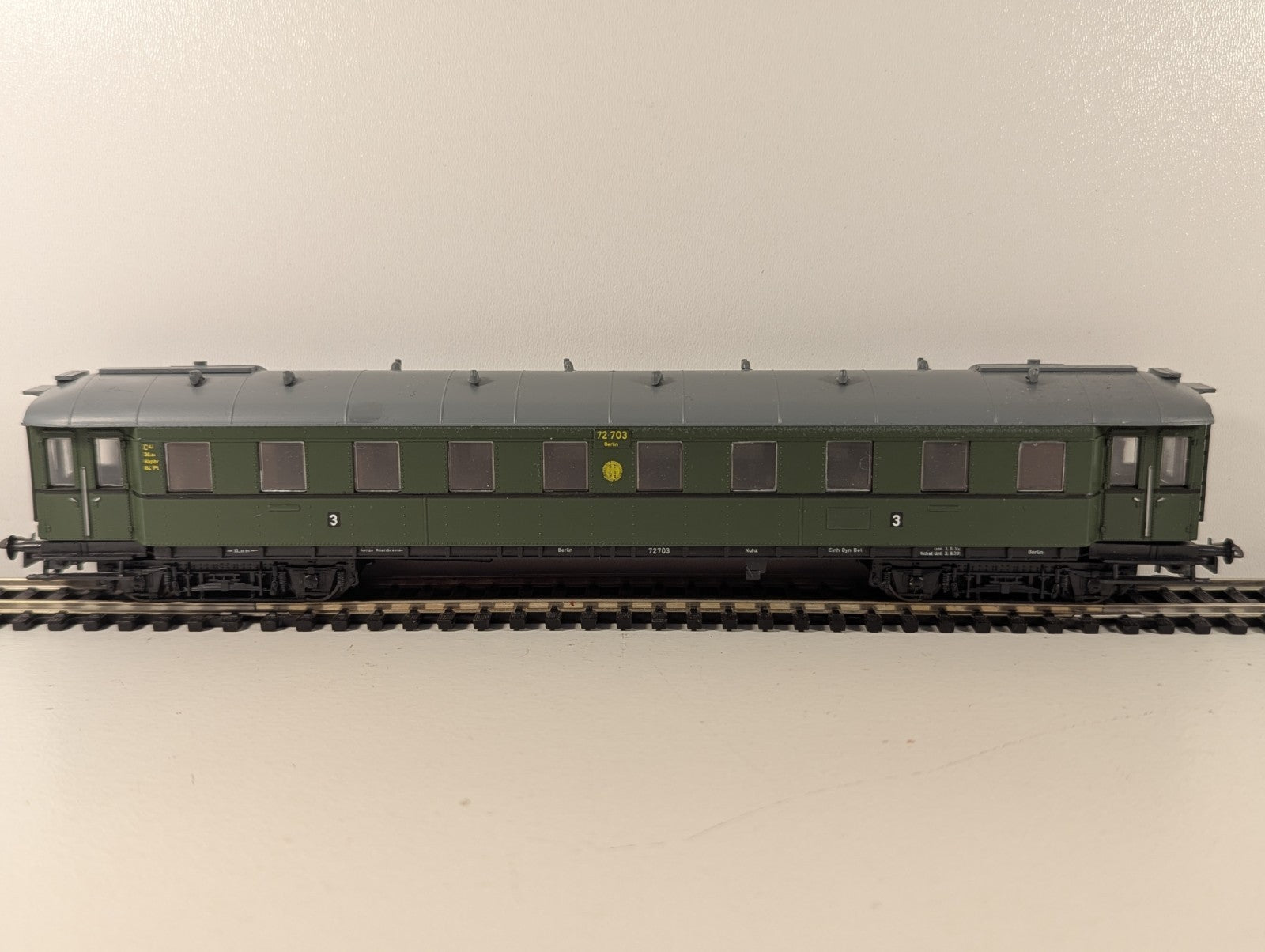 Liliput HO Gauge Deutsche Bundesbahn Passenger Coach