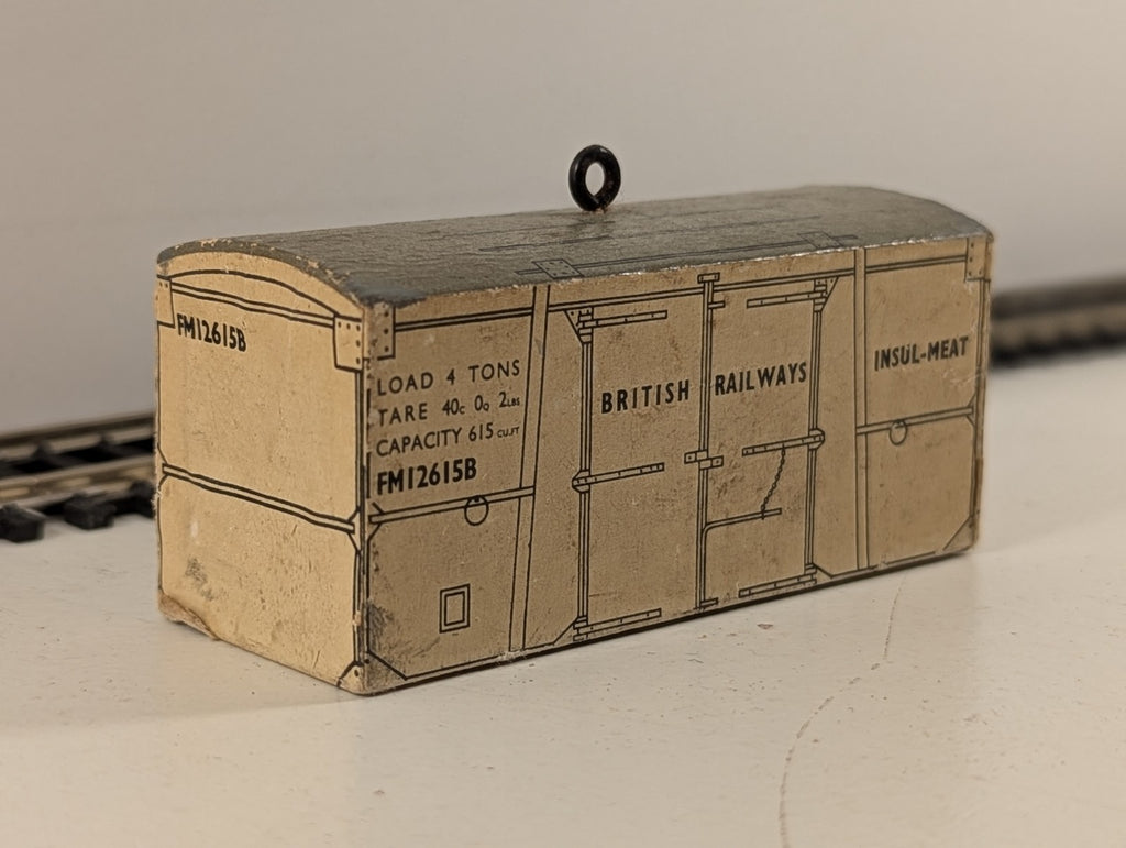 Hornby Dublo 32945 OO Gauge White Insulated Meat Container - Boxed