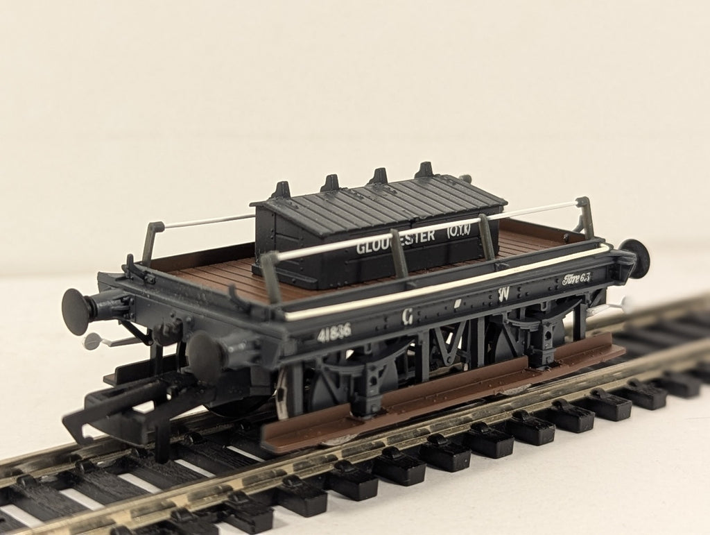 Hornby OO Gauge GWR Shunters Truck Gloucester Goods Wagon 41836 GWR Grey R6642A