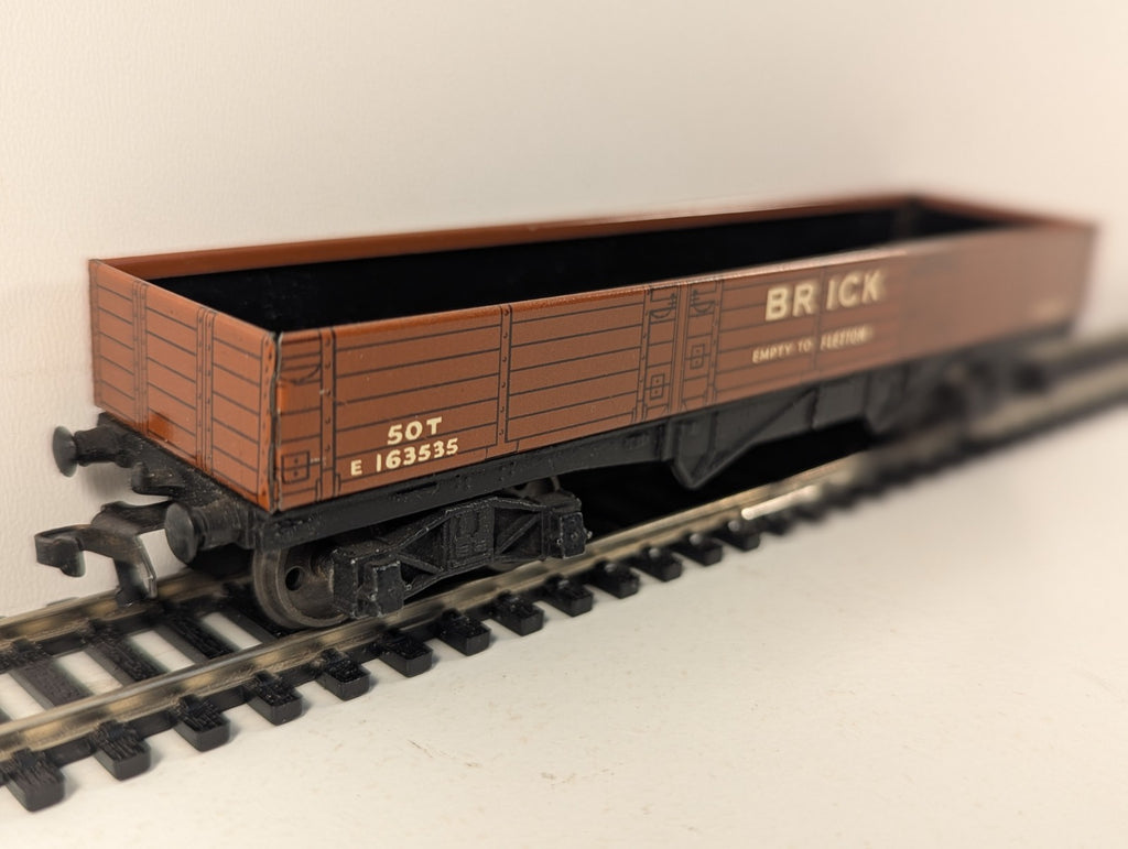 Hornby Dublo OO Gauge Tinplate Brick Wagon E163535