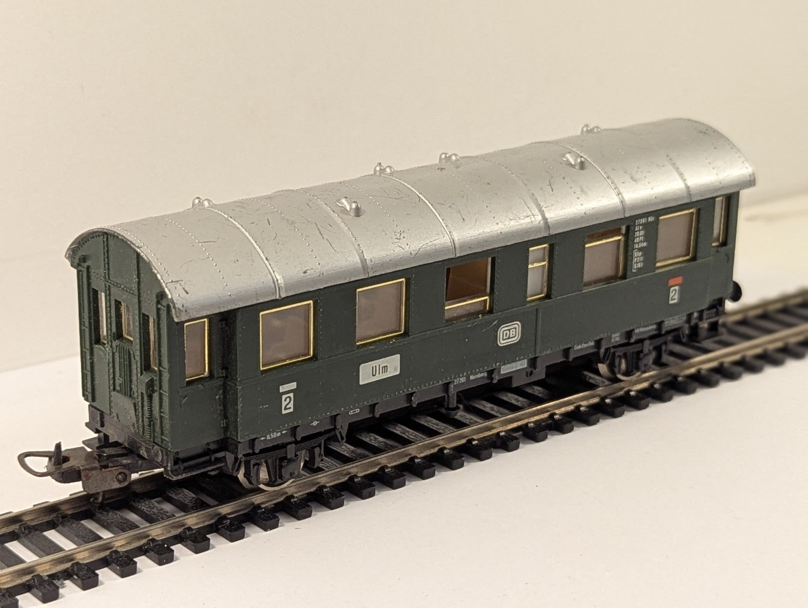 Lima 309153 HO Gauge 2nd Class Passenger Coach