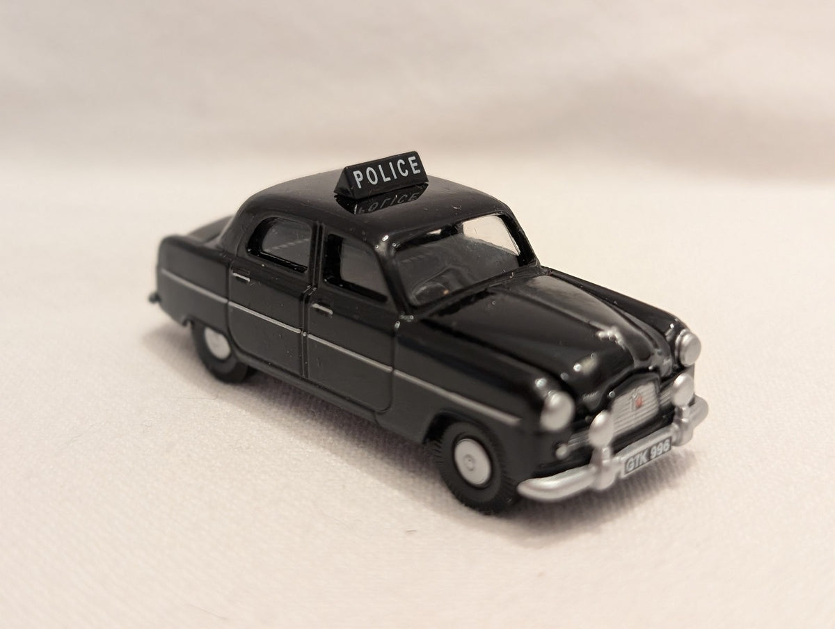 Classix OO Gauge Ford Zephyr MkI Police Car Die-cast Model Car GTK 996