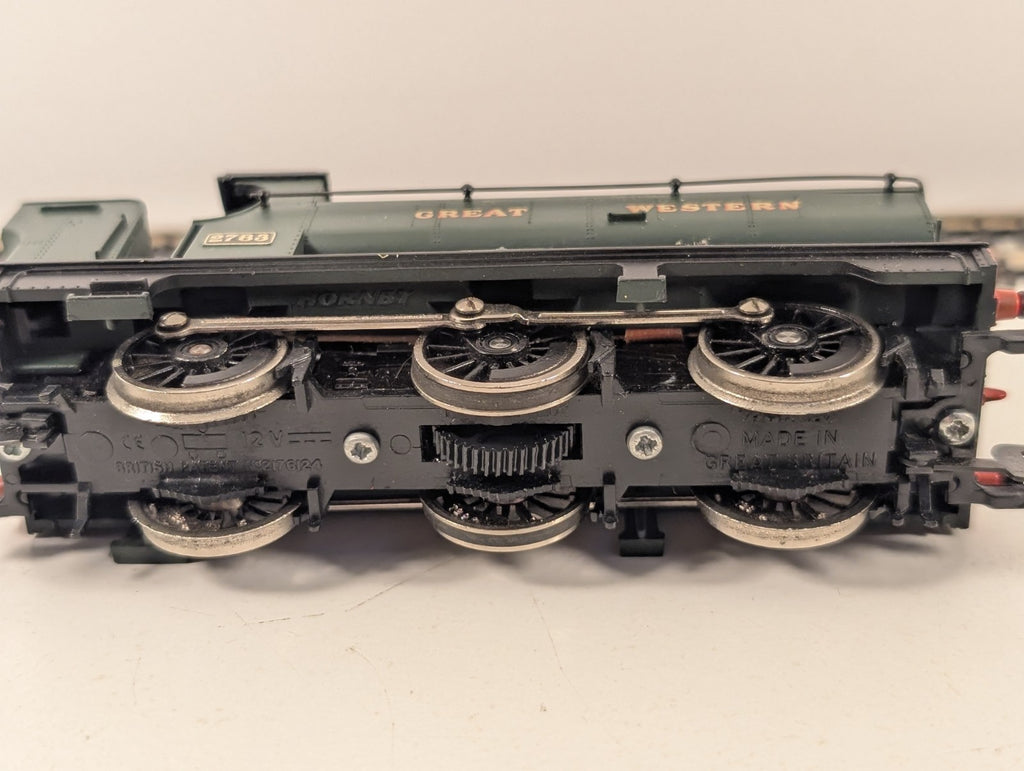 Hornby R760A OO Gauge GWR 2721 Class 0-6-0 Pannier Tank GWR Green
