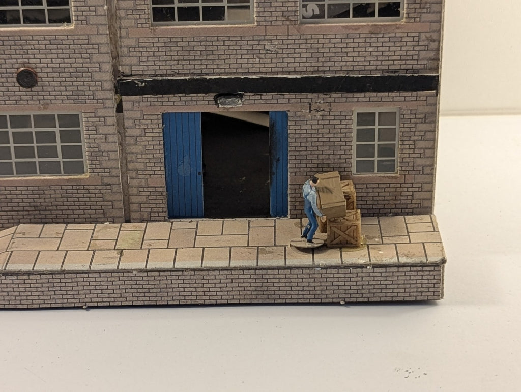 Metcalfe OO Gauge Built Card Kit Lambert Engineering Factory Warehouse
