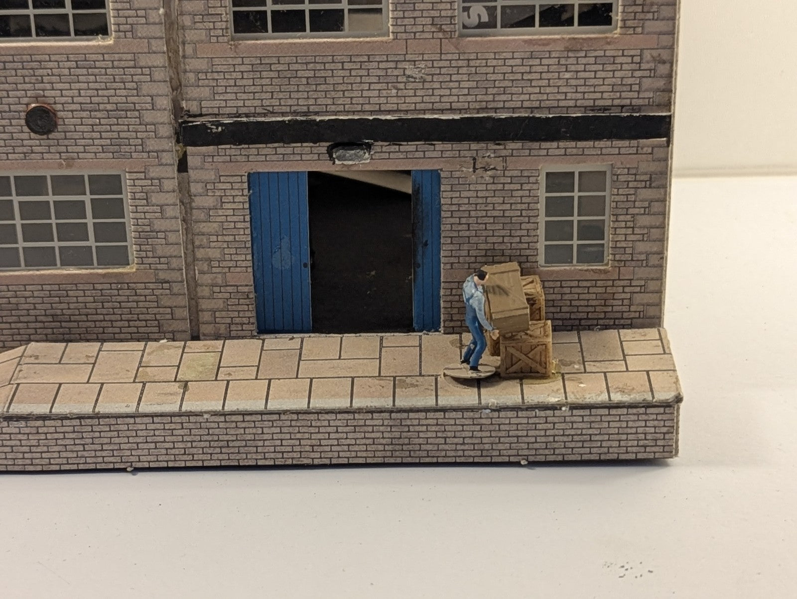 Metcalfe OO Gauge Built Card Kit Lambert Engineering Factory Warehouse
