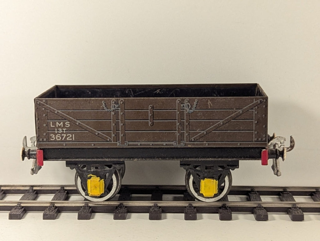 Hornby O Gauge Tinplate LMS 5 Plank Open Wagon Brown - Repainted Axle Box