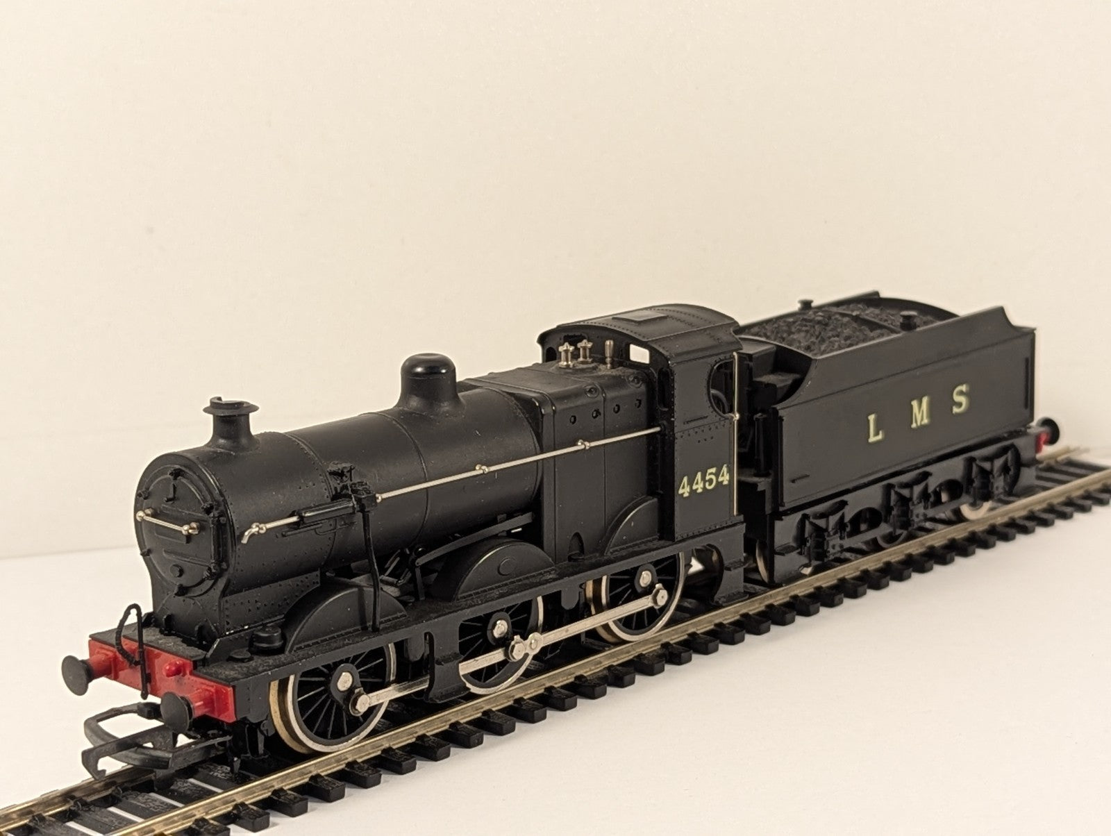 Airfix 54122-6 OO Gauge LMS Fowler 4F 0-6-0 Locomotive 4454