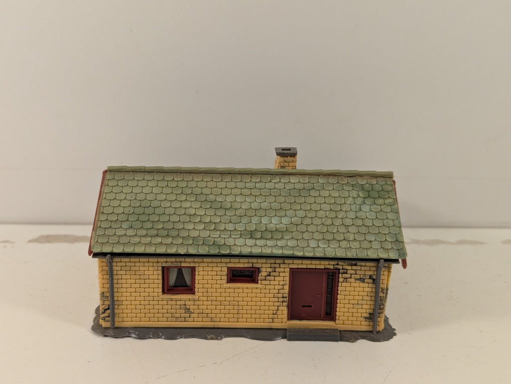 Heljan HO Gauge Tract House Kit