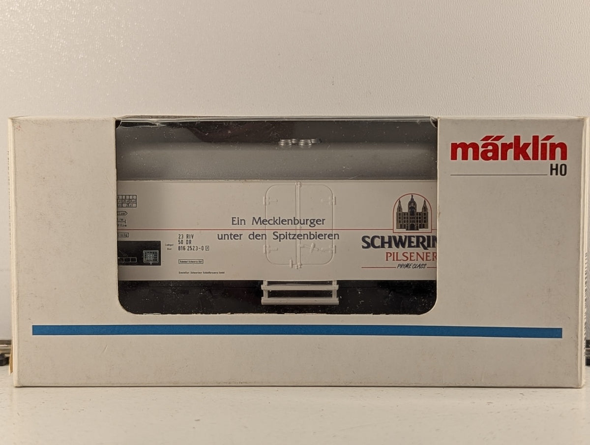 Märklin HO Scale Schweriner Pilsener Beer Wagon Goods Wagon 816 2523-0