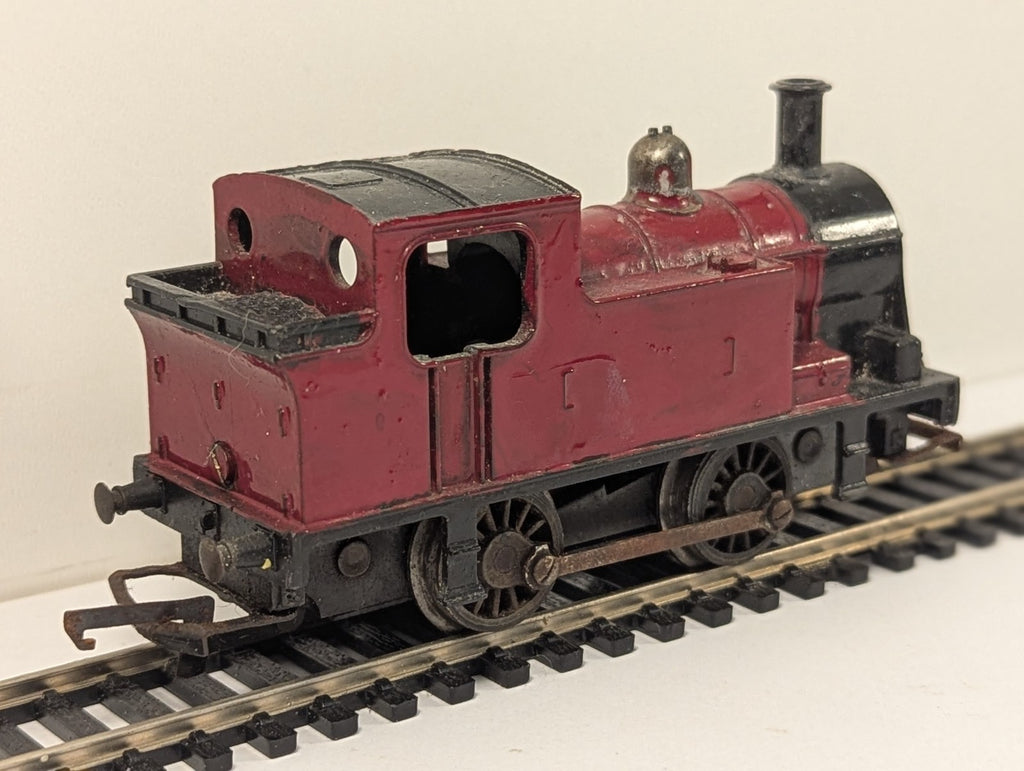 Tri-ang R355 OO Gauge Nellie 0-4-0 Industrial Tank – Repainted Spares/Repair