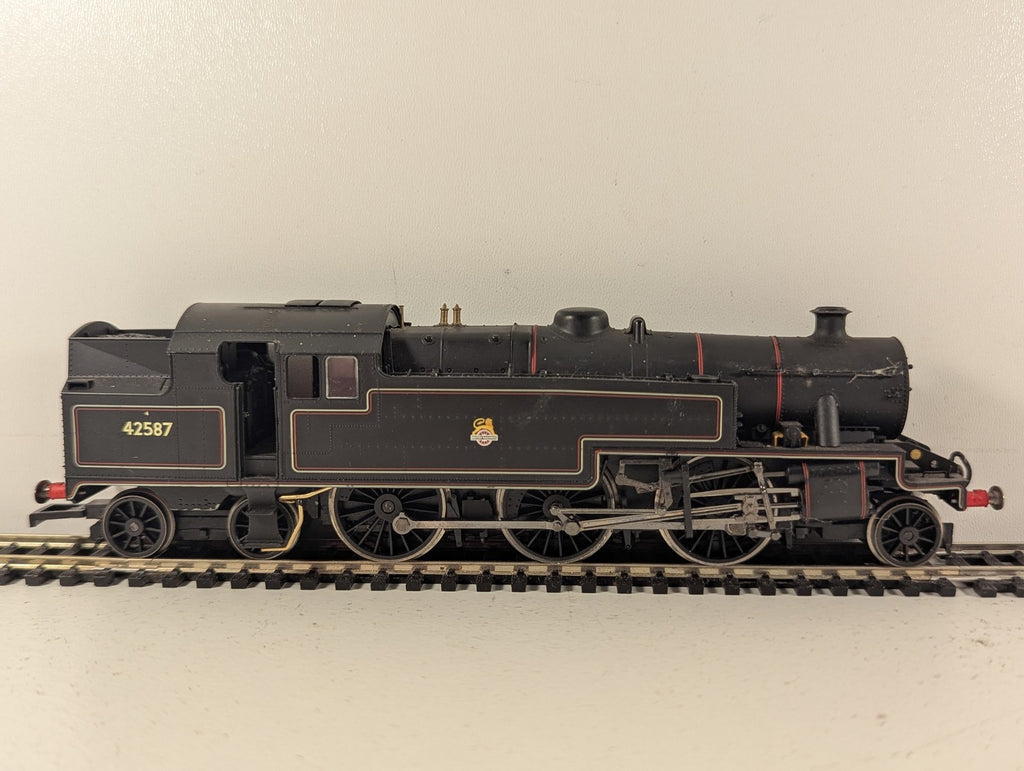 Hornby OO Gauge BR 2-6-4 Stanier Class 4P Locomotive 42587