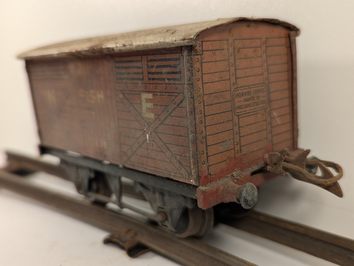 Hornby O Gauge No. 1 Fish Van Goods Wagon 12630 LNER brown