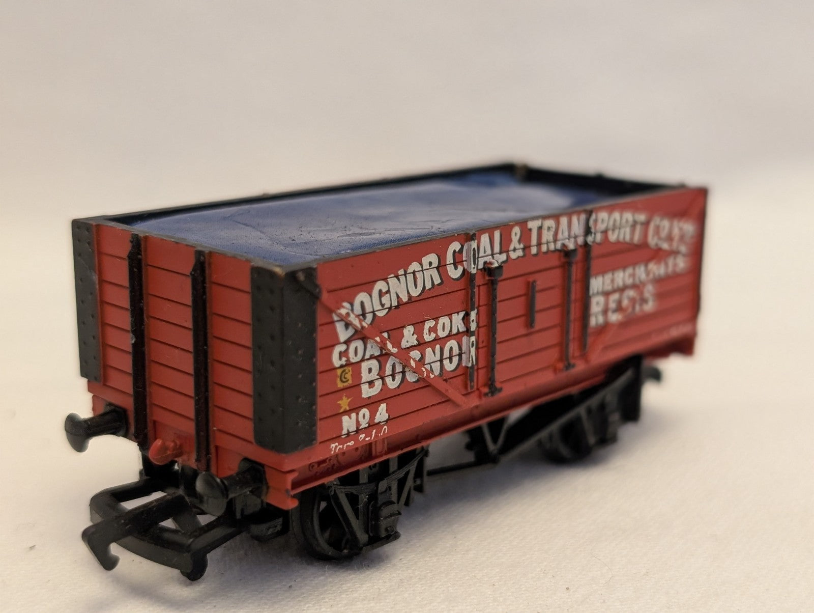 Bachmann OO Gauge 7 Plank Open Wagon Bognor Coal & Transport Co. Ltd