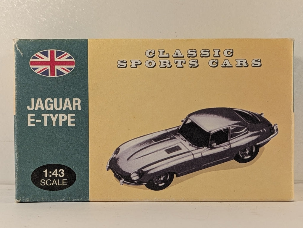 Amercom 1:43 Scale Jaguar E-Type Die-cast Model 77 RW Red