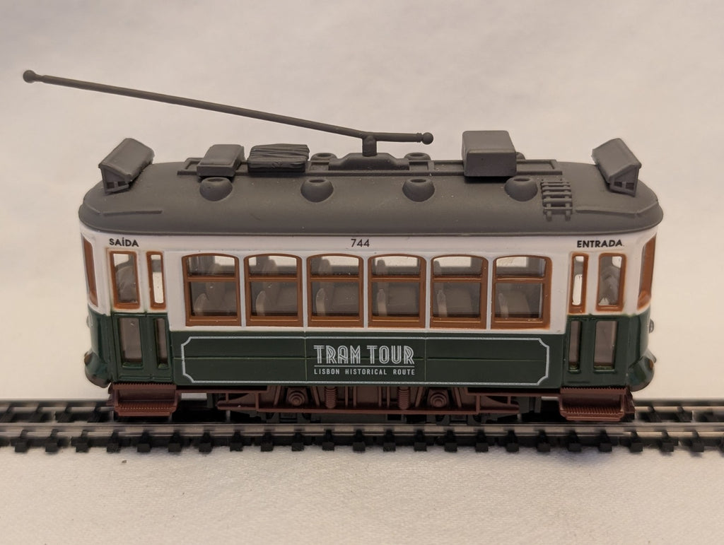 HOe Gauge Kato Hills Tramcar Tour Motorised Lisbon Historical Route Tram Tour