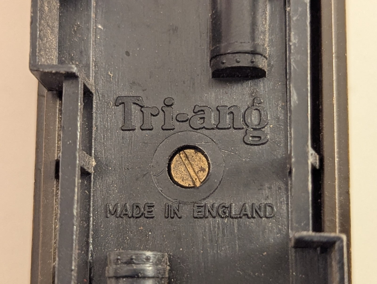 Tri-ang OO Gauge Pullman Brake Third Class Car No. 79 Passenger Coach