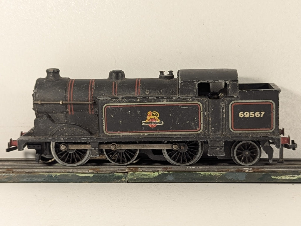 Hornby Dublo OO Gauge Class N2 0-6-2T Steam Locomotive 69567 BR Black EDL17