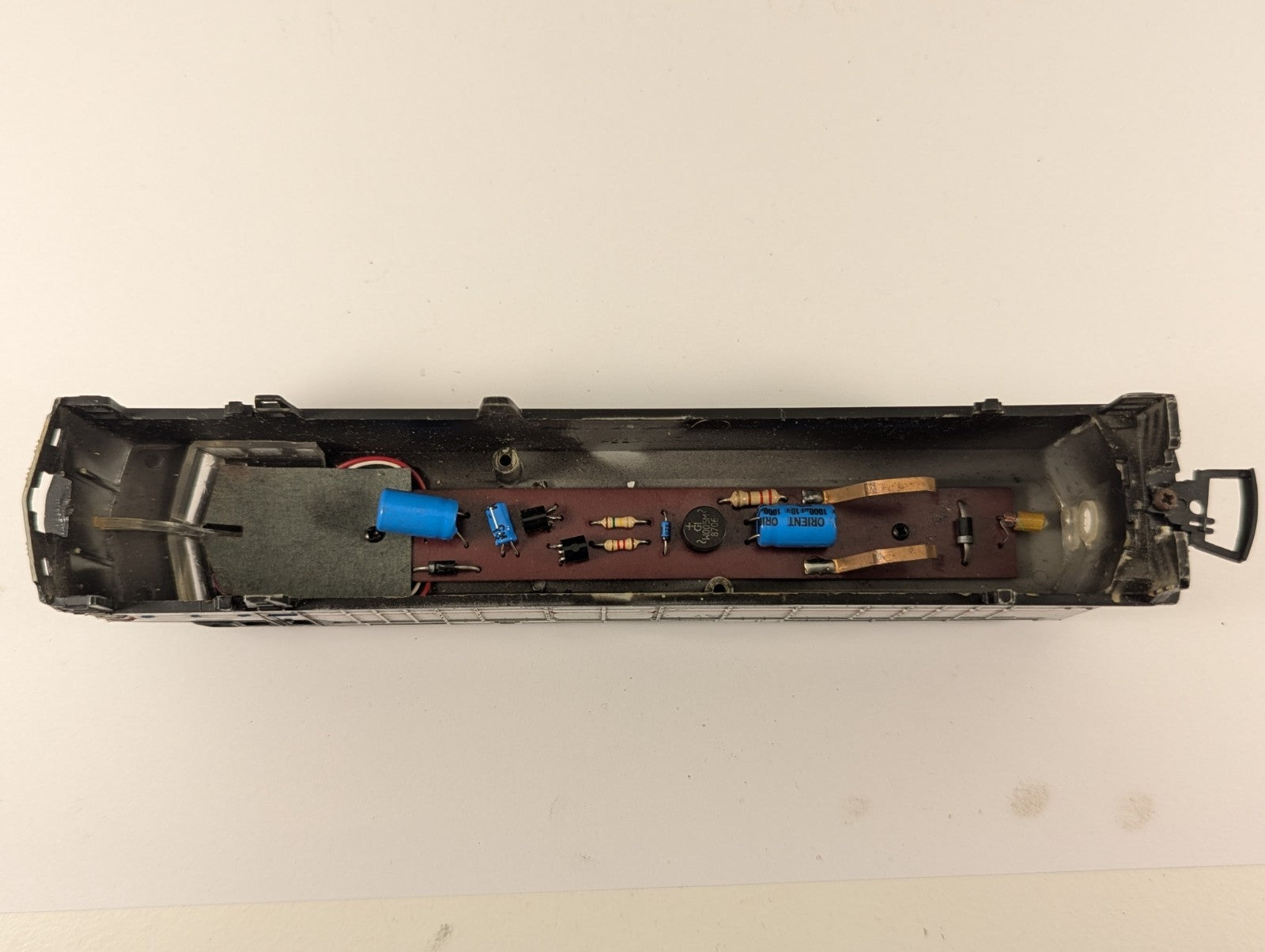 Bachmann Spectrum HO Gauge Amtrak F40PH Body Shell - Spares/Repairs