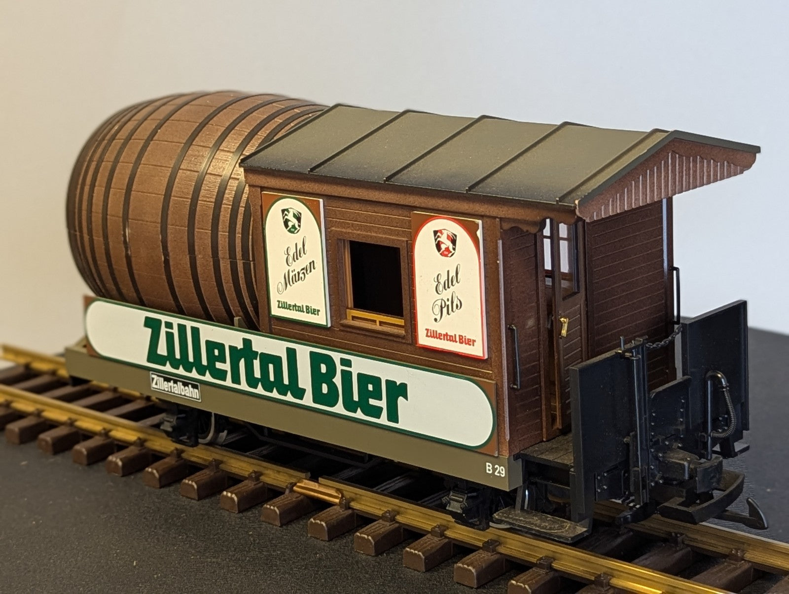 LGB G Scale Zillertal Bier Barrel Wagon Goods Wagon B 29