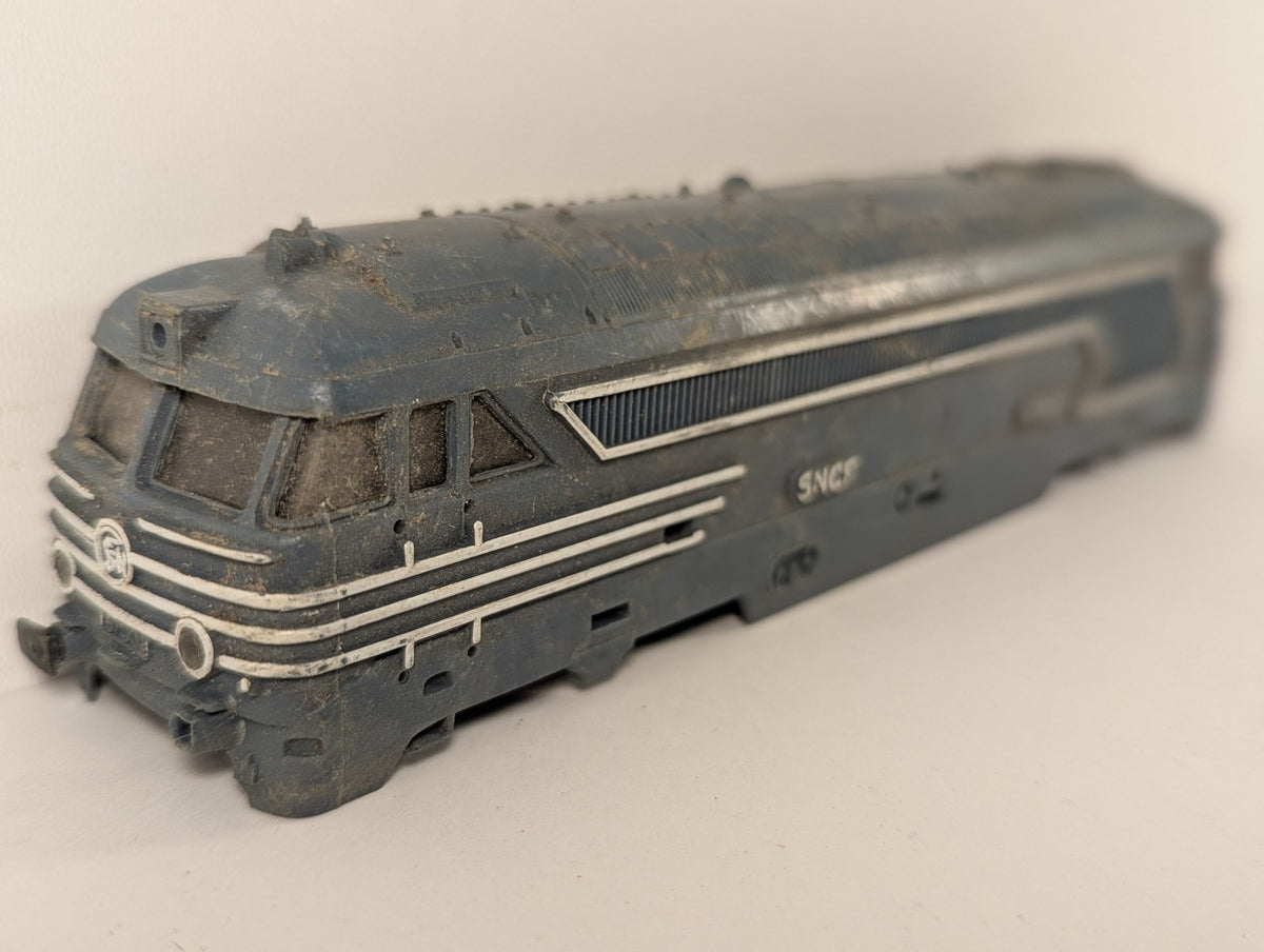 Jouef HO Gauge SNCF Class BB 67000 Locomotive Body 67001 SNCF Blue