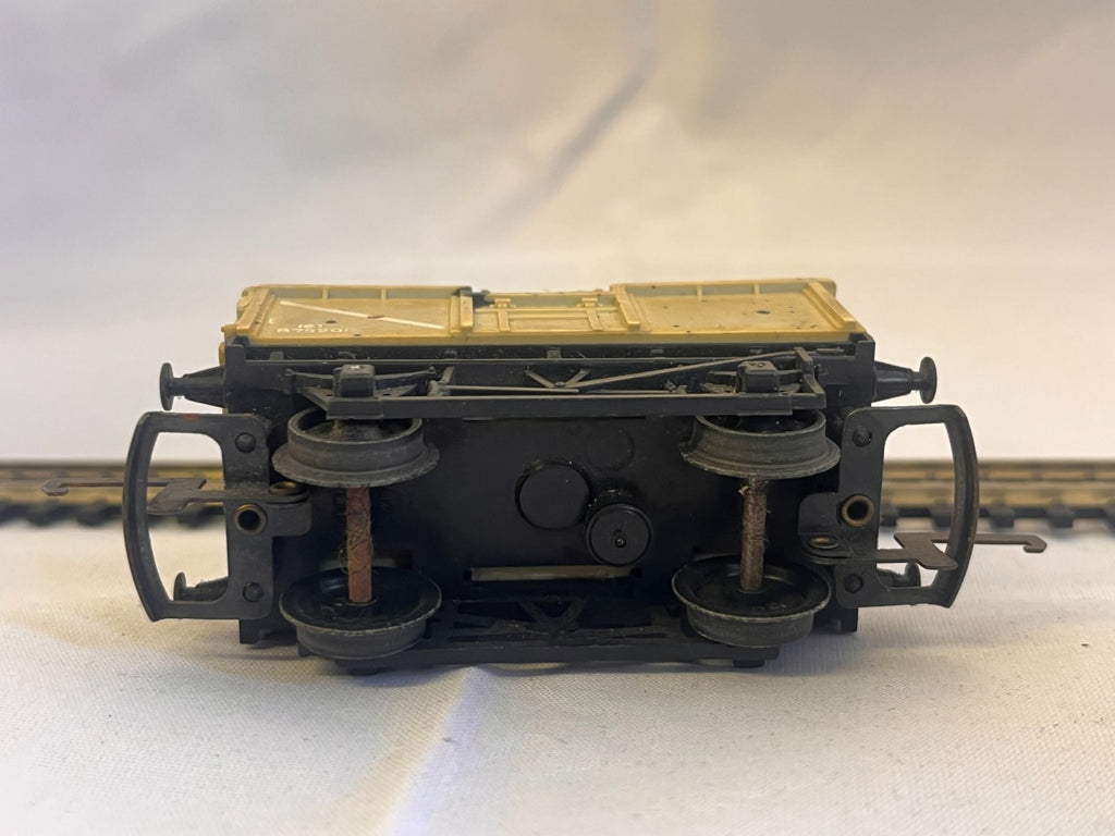 Tri-ang Hornby R243 OO Gauge 16 Ton Mineral Wagon Grey