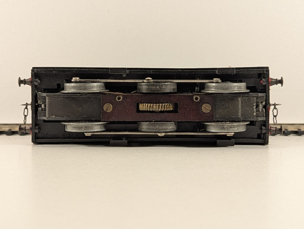 Tri-ang Railways R254 OO Gauge Transcontinental 0-6-0 Saddle Tank Locomotive