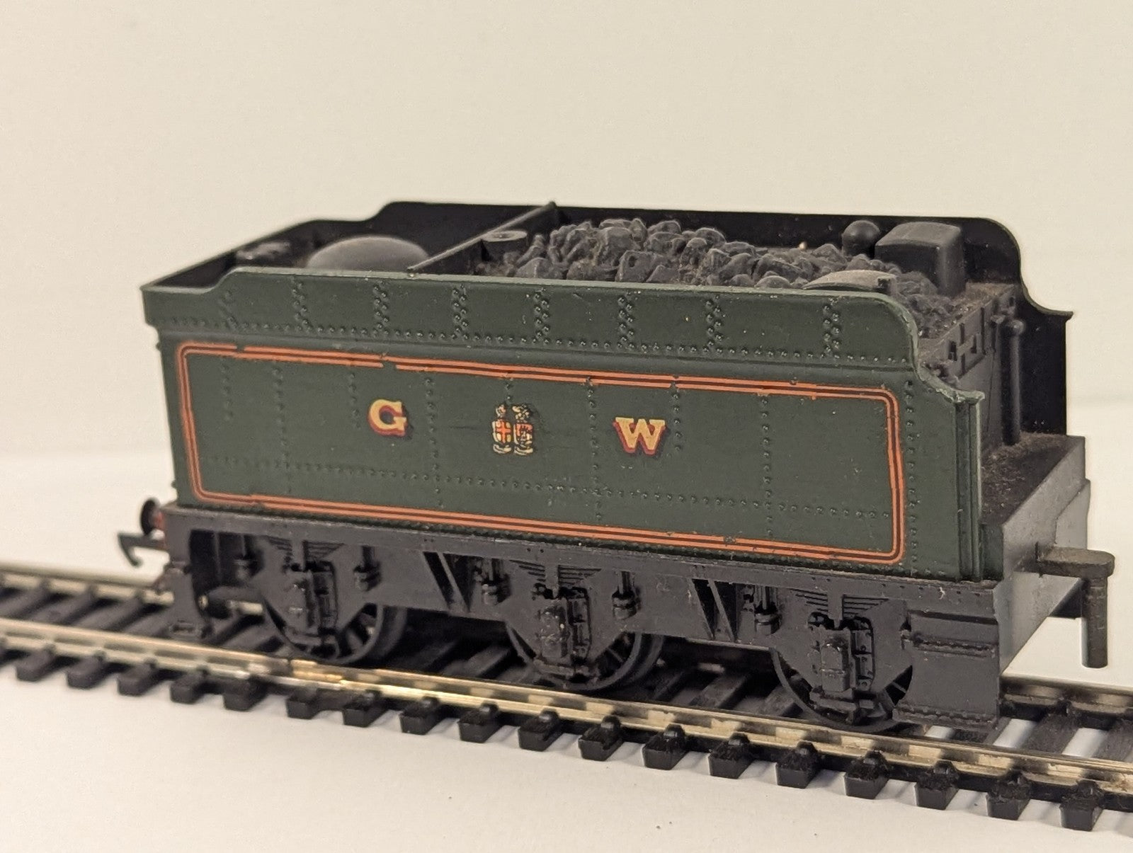 Tri-ang OO Gauge GWR 6-Wheel Tender GWR Green