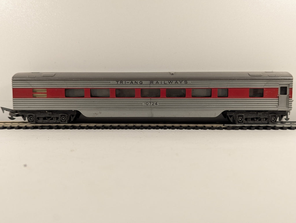 Tri-ang OO Gauge Transcontinental Passenger Coach 10724