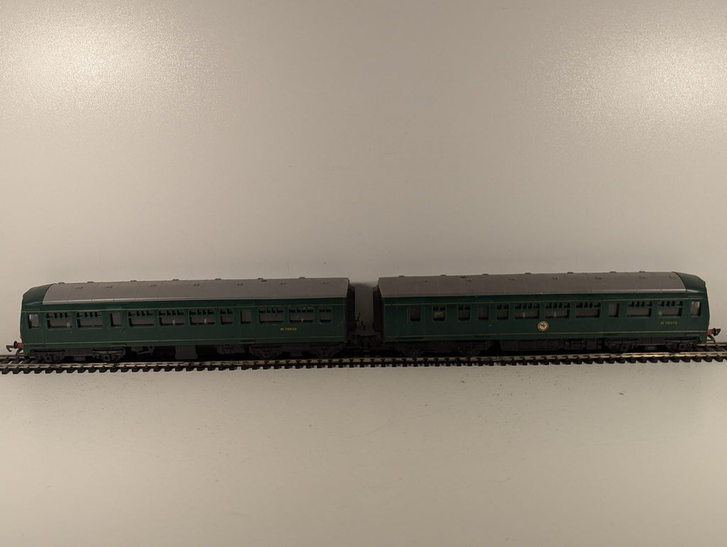 Hornby OO Gauge Class 101 2-Car DMU Diesel Multiple Unit M79079 & M79632