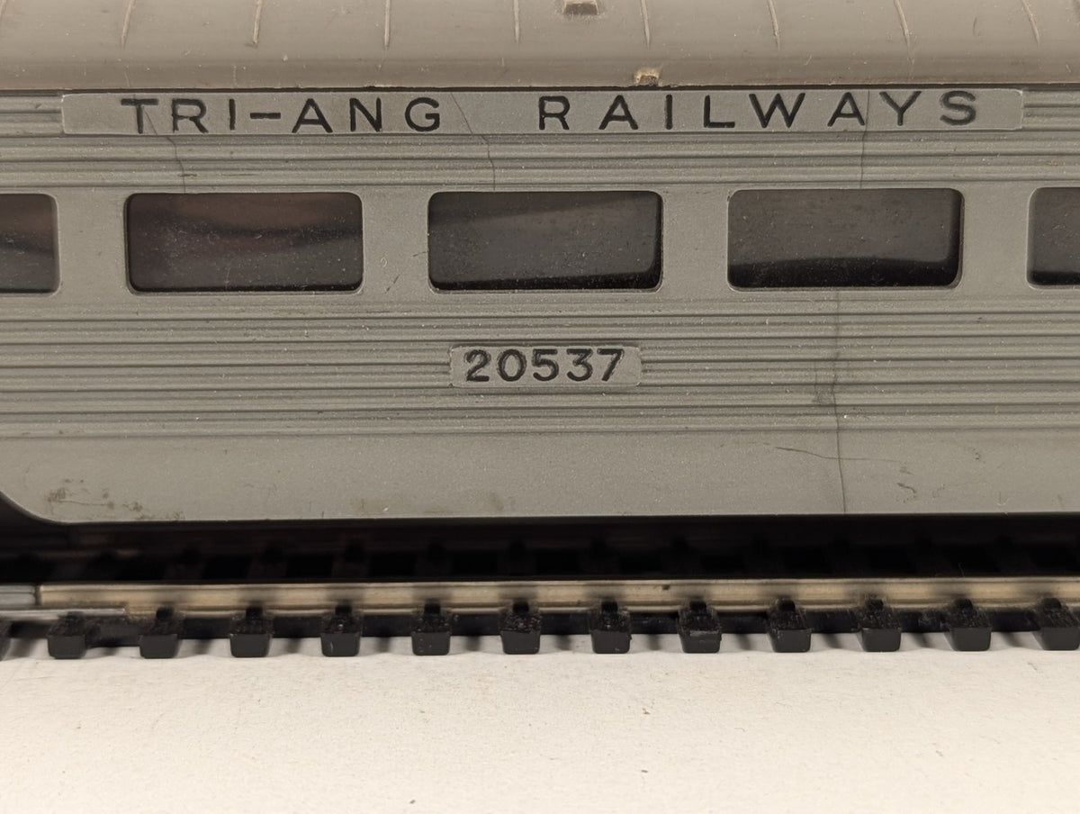 Tri-ang OO Gauge Transcontinental Vista Dome Observation Car Passenger Coach