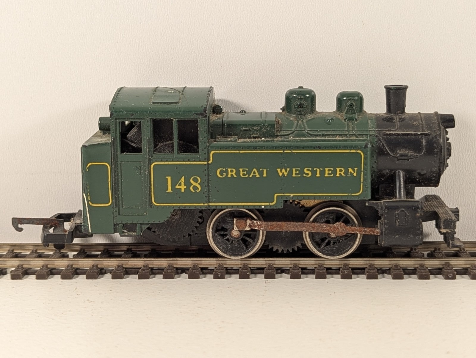 Lima OO Gauge GWR 0-4-0 Tank Locomotive 148 – Spares / Repair