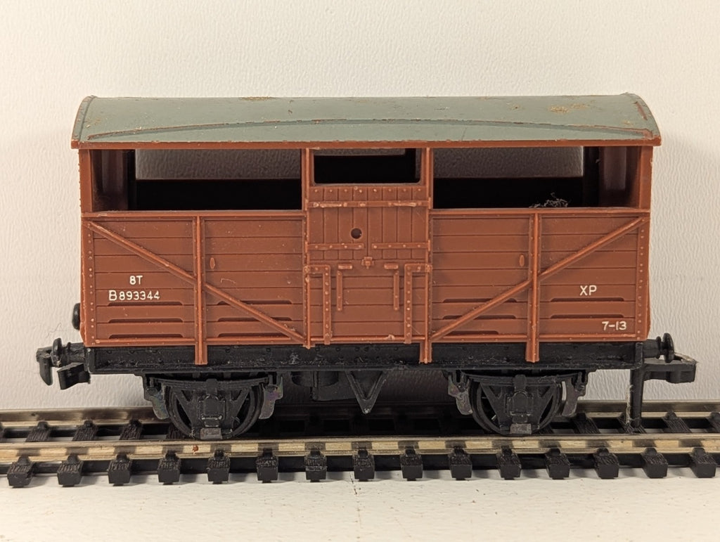 Hornby Dublo OO Gauge 8T Cattle Wagon SD6 B893344