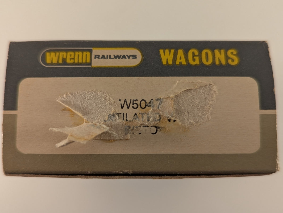 Wrenn Railways W5047 Bistro Ventilated Van