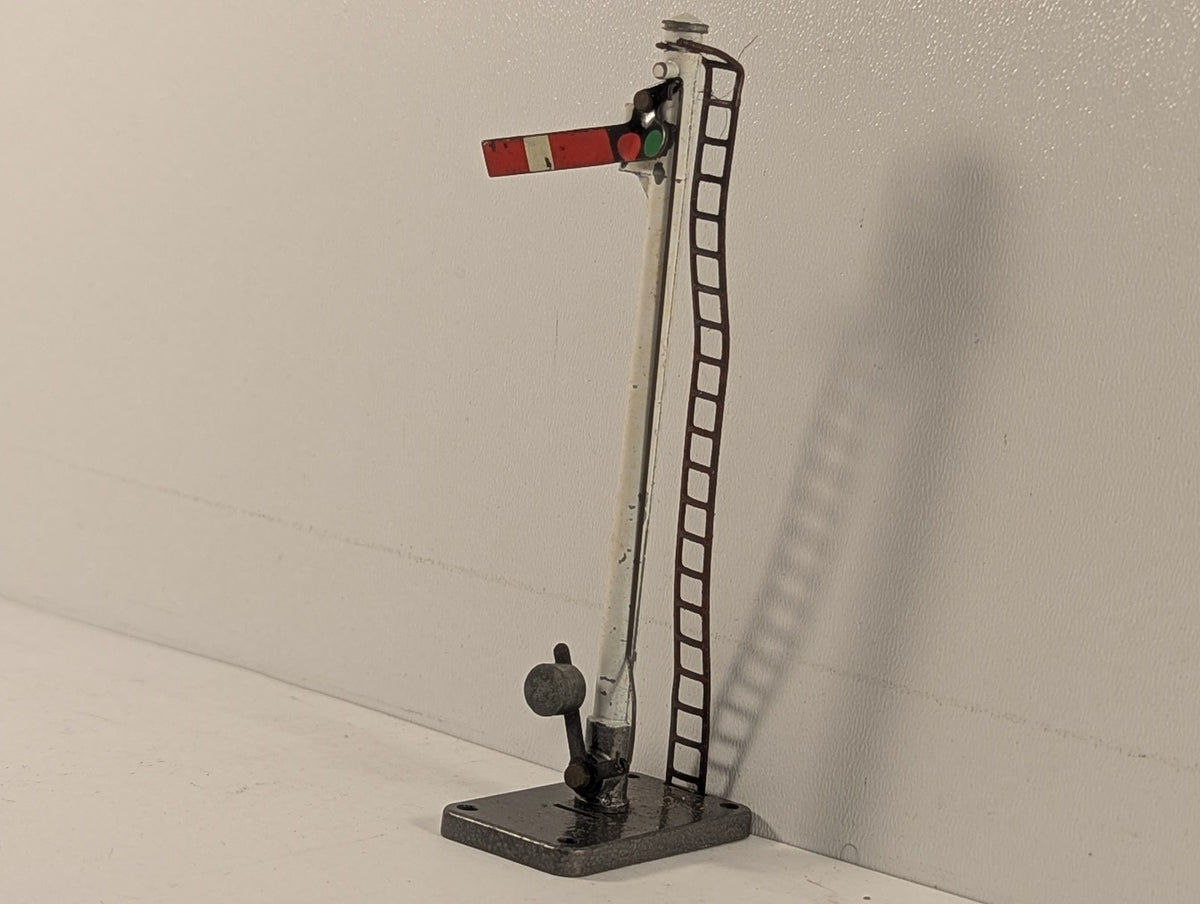 Tri-ang OO Gauge Single Home Signal R43