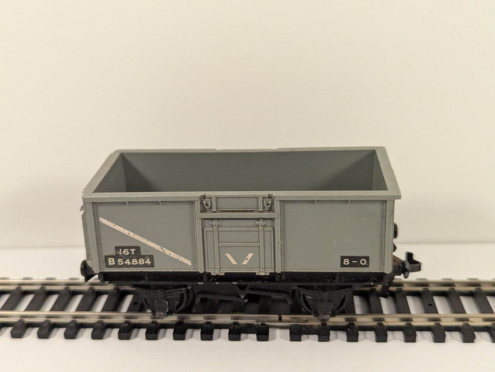Hornby Dublo OO Gauge 16T Mineral Wagon