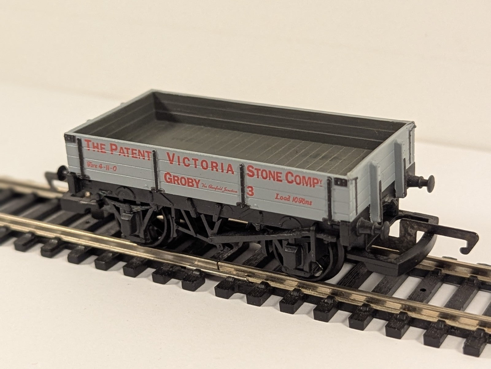Hornby R151 OO Gauge Groby Victoria Stone Company Wagon