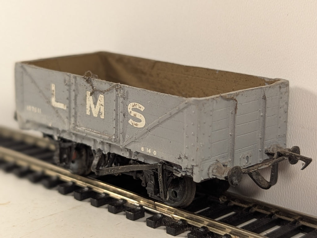 Kitbuilt LMS 5-Plank Open Wagon Goods Wagon 157511 LMS Grey