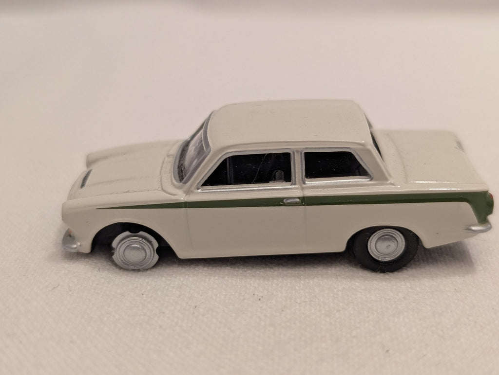 Oxford Diecast 1:76 / OO Gauge Ford Cortina Mk1 Lotus Die-cast Vehicle LLM 808D