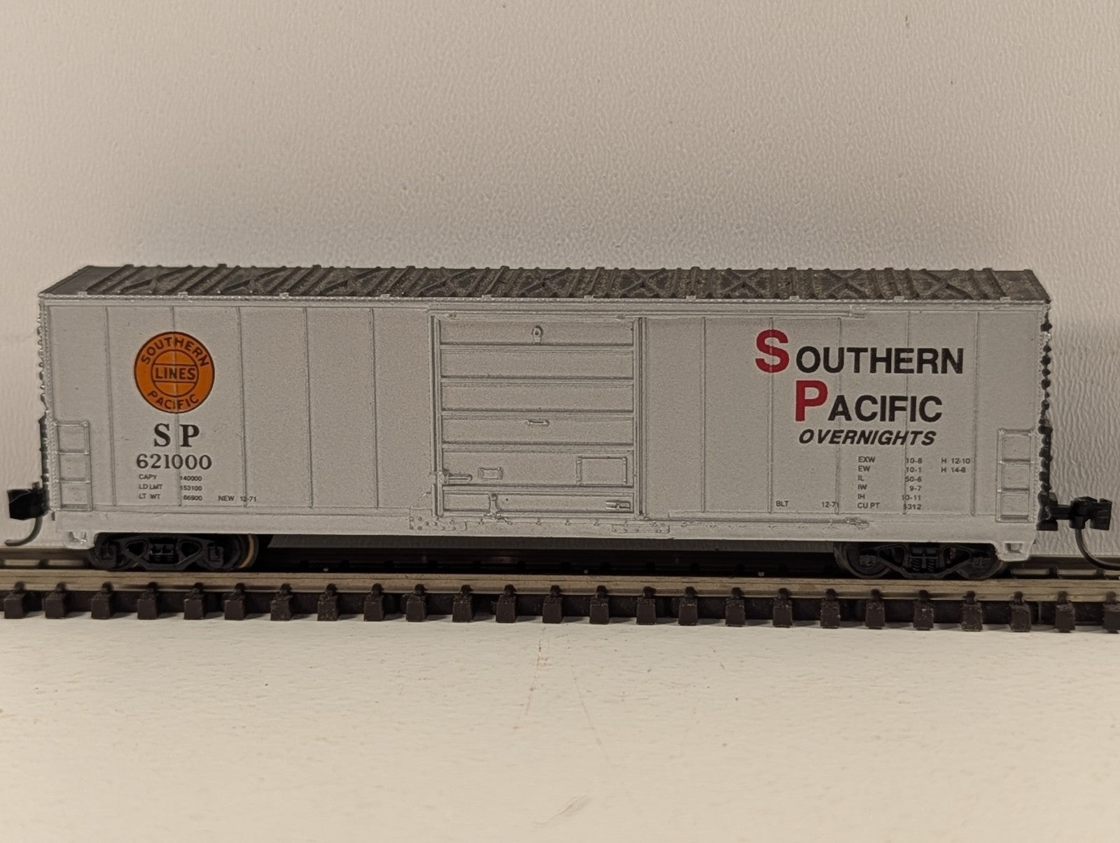 Life-Like N Gauge Southern Pacific Overnights 40ft Boxcar