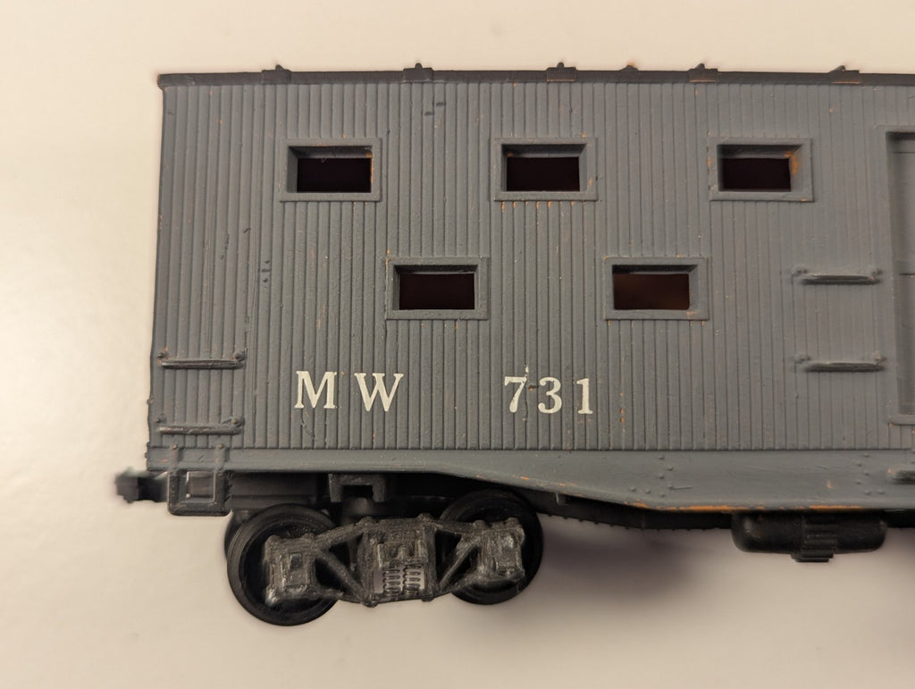 MDC Roundhouse HO Scale MOW Bunk Car MW 731 Grey