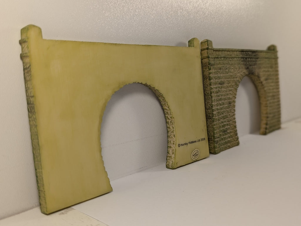 Hornby Skaledale R8509 OO Gauge Stone Tunnel Portals - boxed