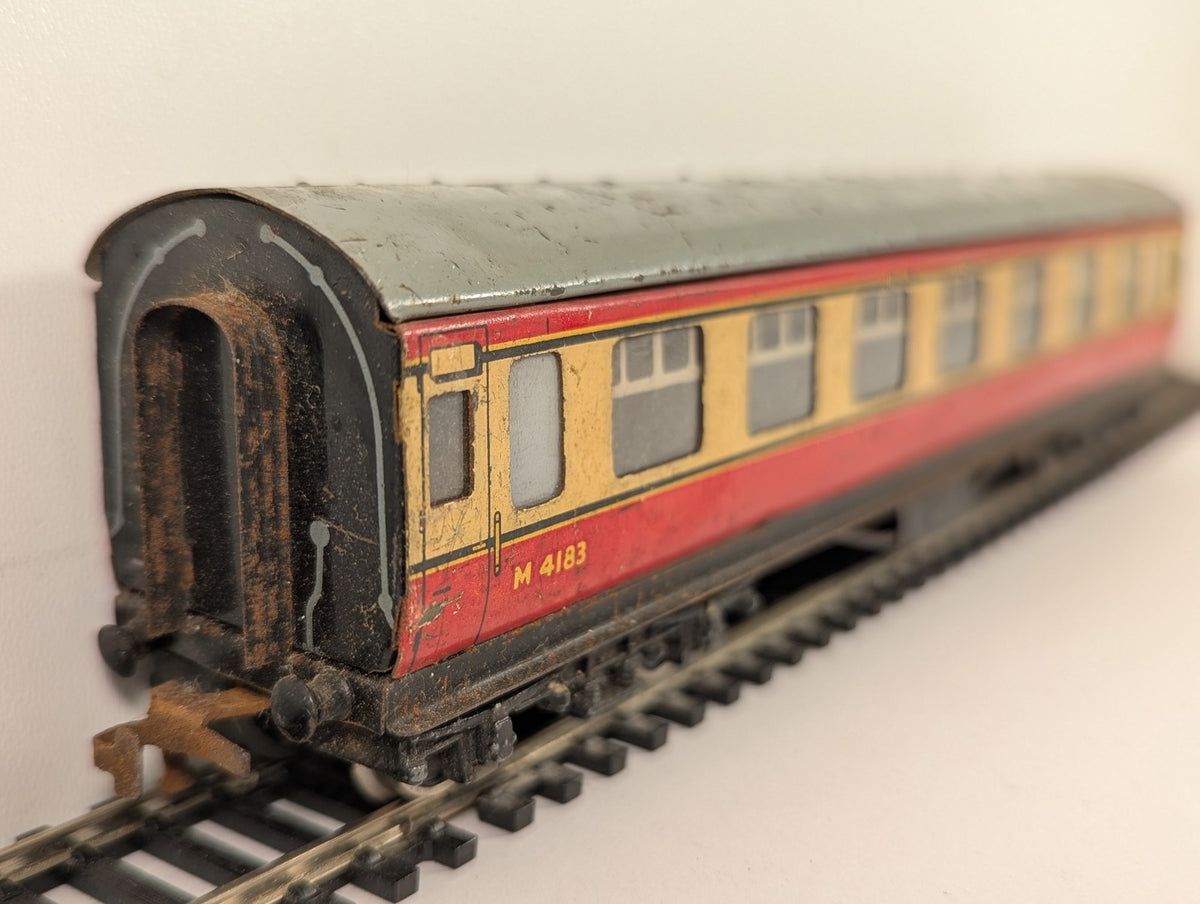 Hornby Dublo OO Gauge BR Corridor Coach Passenger Coach M 4183
