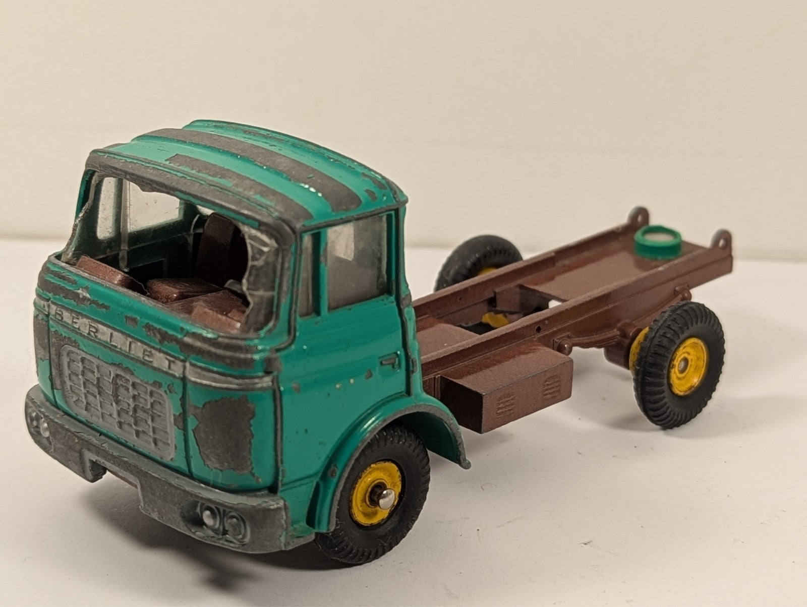 Dinky Toys Berliet GAK Truck 1:43 Scale
