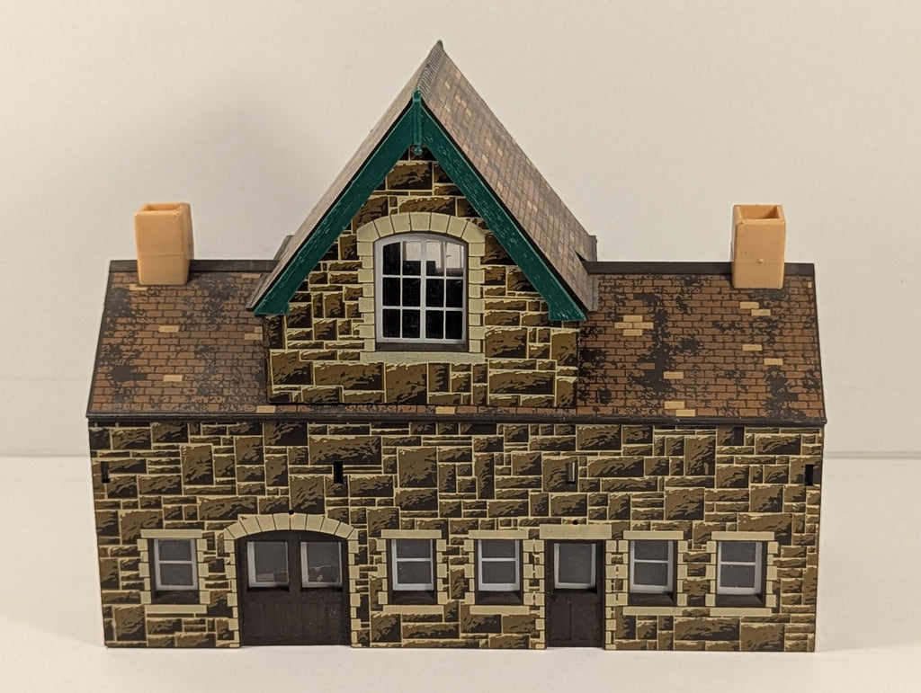 Hornby OO Gauge Station Building Stone R502-010