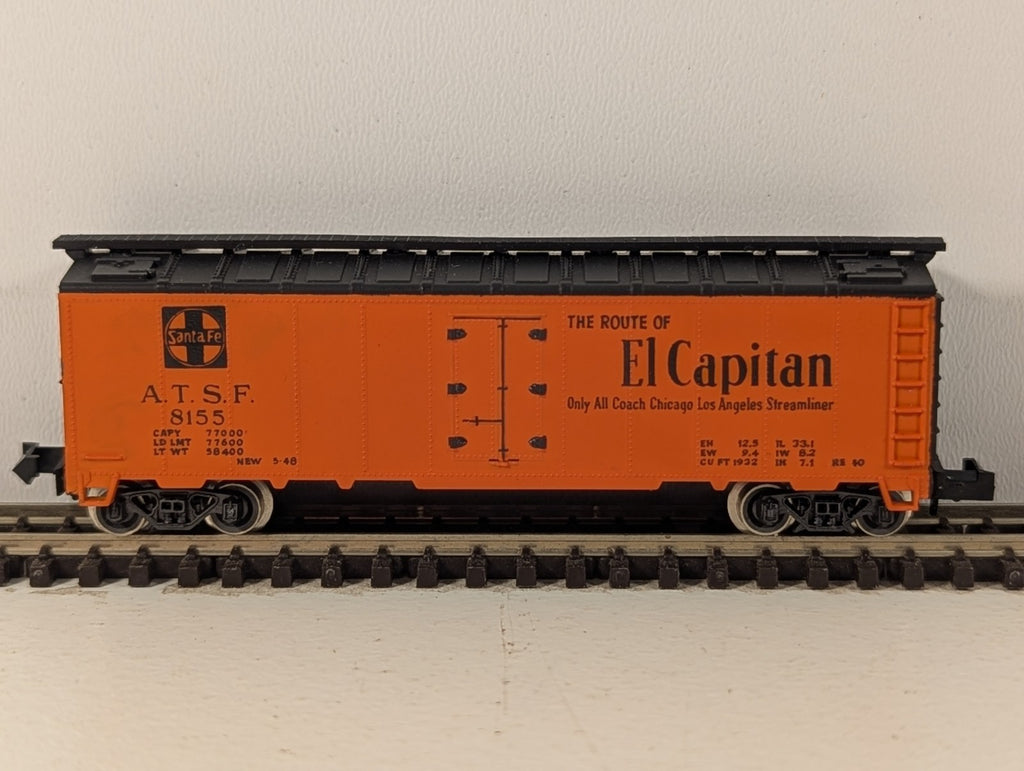 Atlas 2392 N Gauge Orange Reefer Car - Boxed