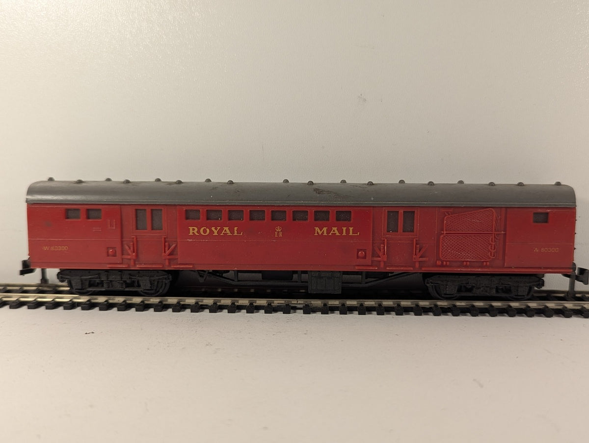 Playcraft HO Gauge BR Royal Mail Travelling Post Office Coach Passenger Coach