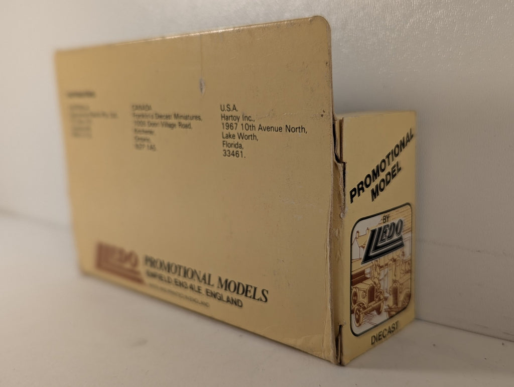 Lledo GMC Scenicruiser Bus 'Arc of Allegheny County' Diecast Bus